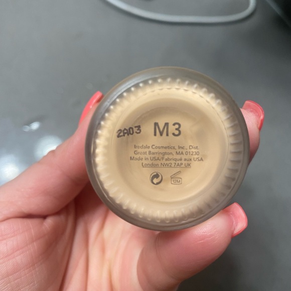 Jane iredlane foundation color m3 - Picture 2 of 3